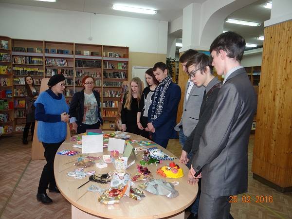 Передвижная выставка «Творчество без границ»