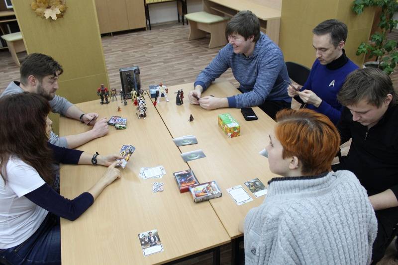 Настольные игры с фанатами клуба Звездных войн (18+)