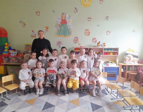 10ф. Громкое чтение «Серьги для ослика». Участники мероприятия