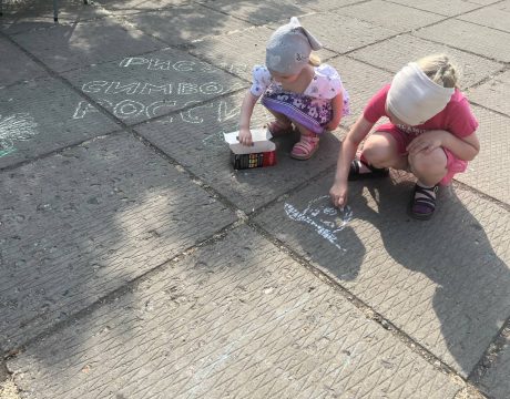 photo_5353046036152710192_y