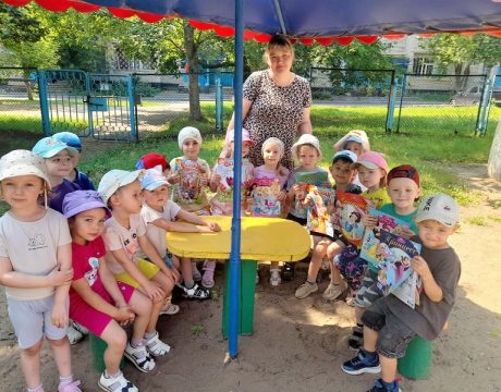 10ф. Час веселых затей «33 секрета солнечного лета». Участники мероприятия