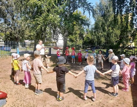10ф. Развлекательная программа «Почитаем, погуляем, все загадки отгадаем». Хоровод загадок