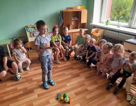 10ф. Развлекательная программа «Почитаем, погуляем, все загадки отгадаем». Найди отгадку