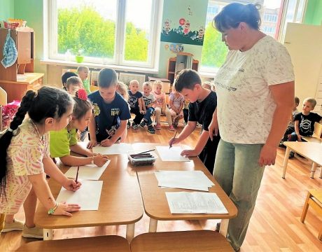 10ф. Развлекательная программа «Почитаем, погуляем, все загадки отгадаем». Рисуем отгадки