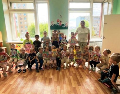 10ф. Развлекательная программа «Почитаем, погуляем, все загадки отгадаем». Участники мероприятия