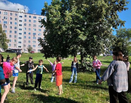 photo_5422574959605184488_y