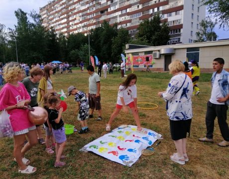 Весело играем