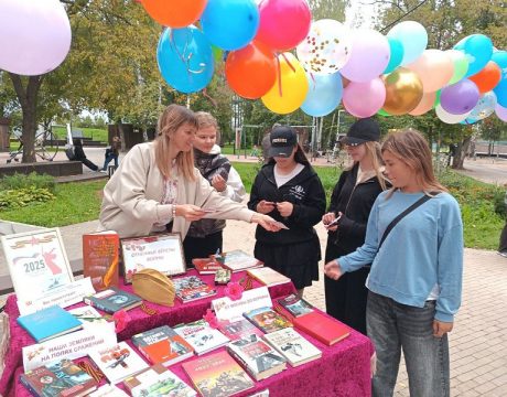 photo_5321110673679316359_y