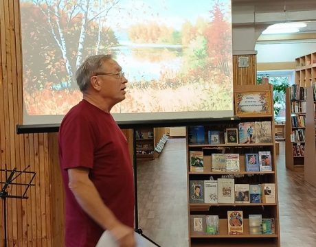 photo_5361662844355083146_y