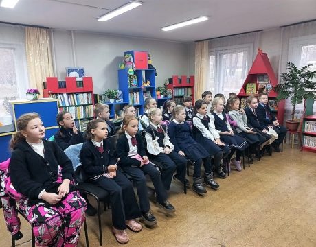 10ф. Игровая программа «Привет, привет!». Участники мероприятия