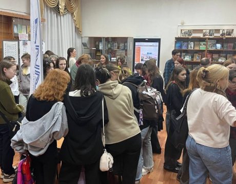 photo_5202148991637256932_y