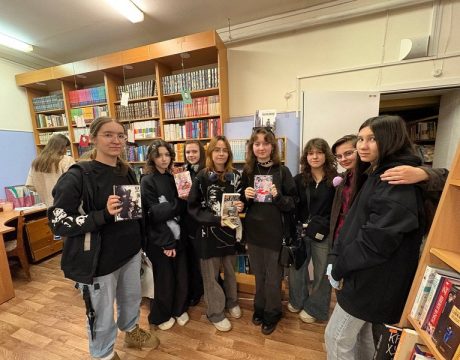 photo_5202148991637257013_y