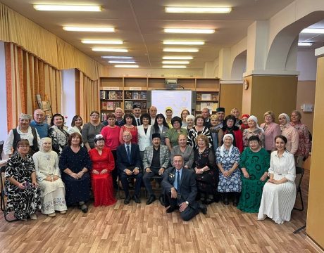 photo_5262928388106685504_y