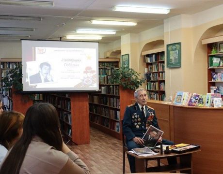 photo_5262928388106685564_x