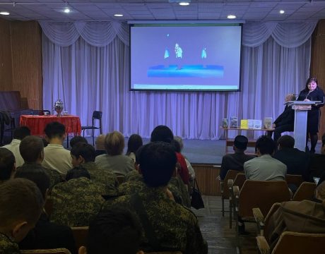 photo_5278433507808054999_y