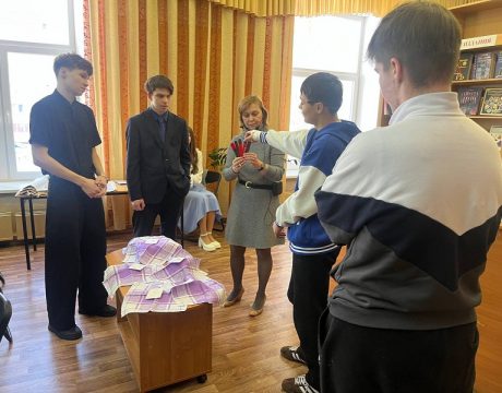 3Интеллектуальная игра «История на ощупь»