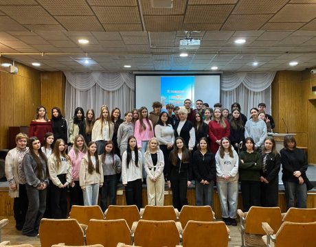 photo_5238005380082768805_y