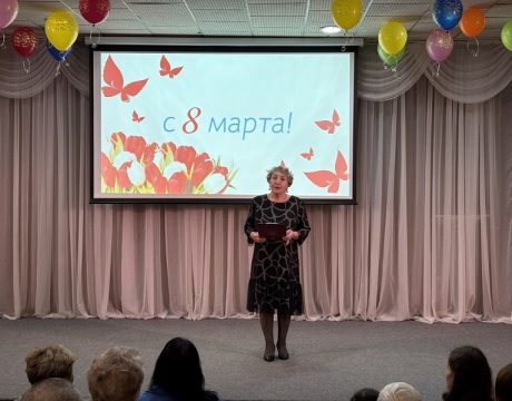 1 photo_5280677018334860834_y