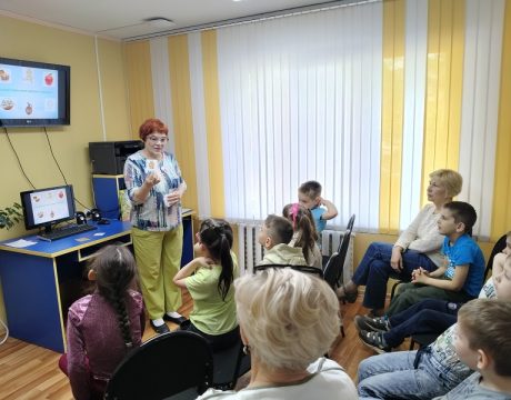 13 ф. 14.05.26 Лит. посиделки Книжка в гости ждет друзей 5