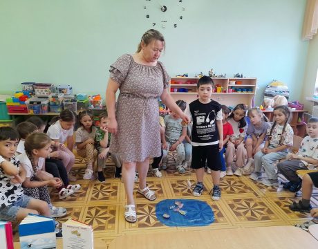 10ф. Сказочное путешествие «Кот Ученый приглашает…». Конкурс «Поймай рыбку»
