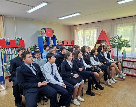 10ф. «В единстве народа вся сила России. День языков народов России». Участники мероприятия