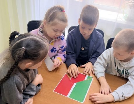 4. 23ф. Литературная игра «Будем жить в единстве дружном» (0 )